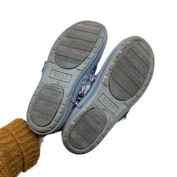 BOBS Faux Fur Slip on Slippers *Grey* (Size 6) - Picture 7 of 7